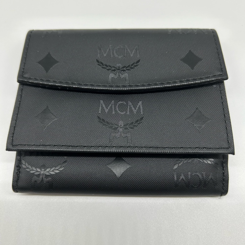 BLACK MCM MULTI SNAP WALLET Fantastic condition